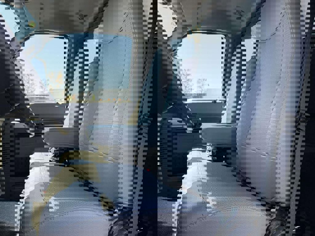 New 2027 Ford F750 2WD Regular Cab Super Duty image 8