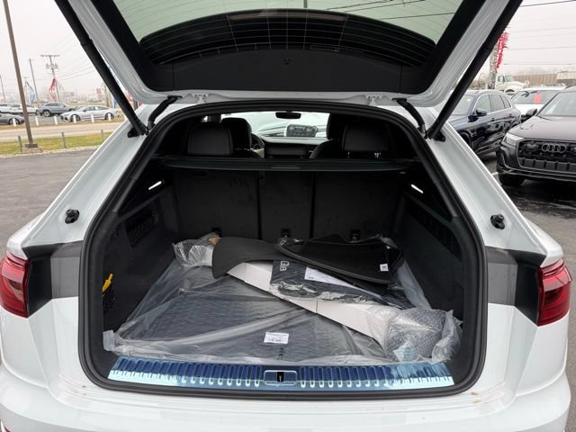 New 2026 Audi Q8 Premium Plus AWD/4WD image 19