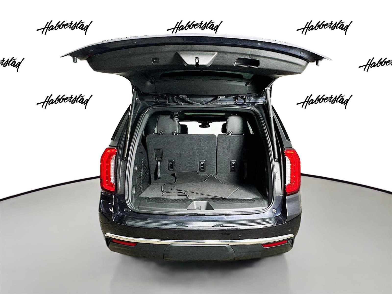 Used 2023 GMC Yukon SLT image 28