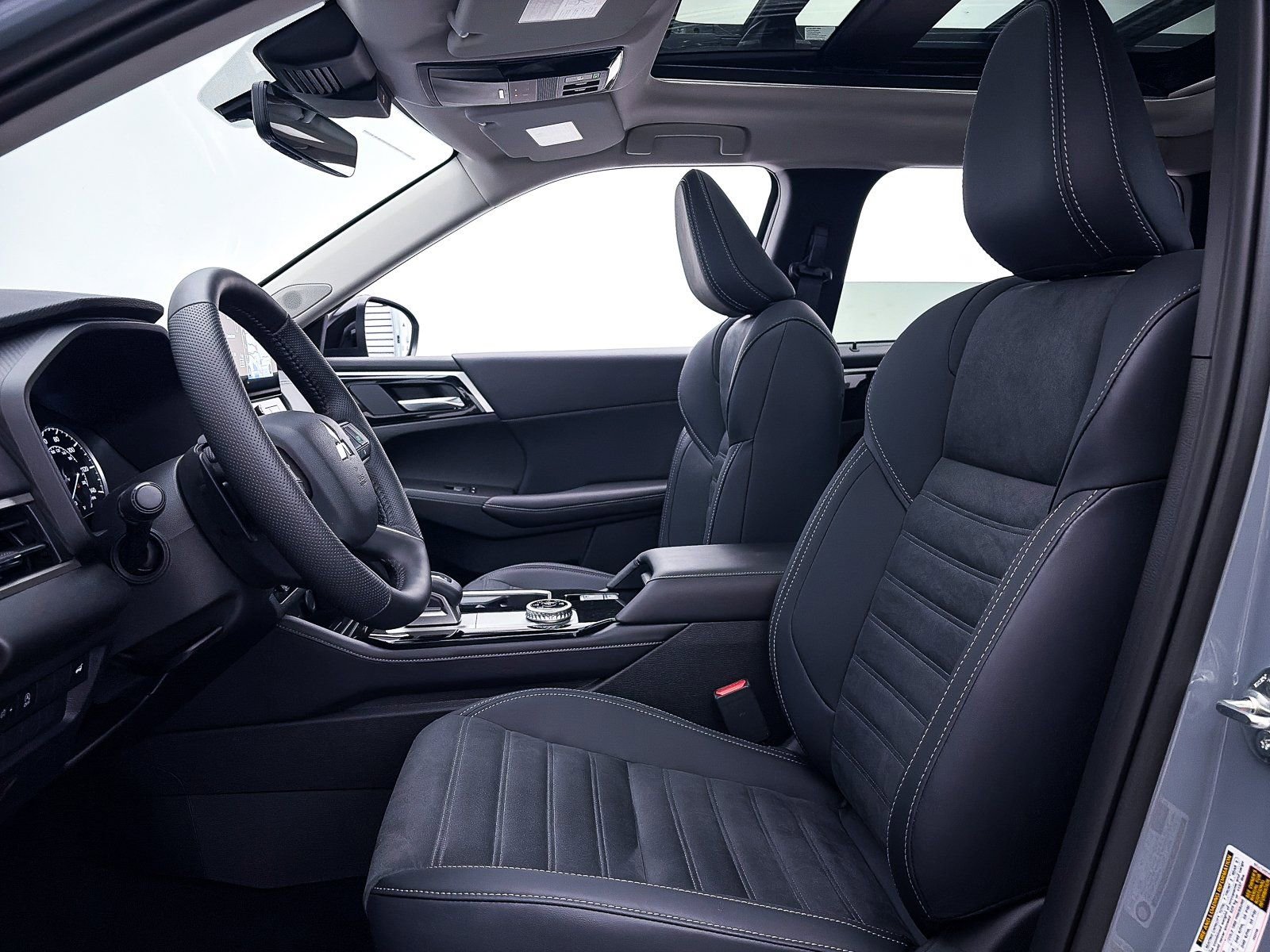 New 2026 Mitsubishi Outlander Trail Edition image 10