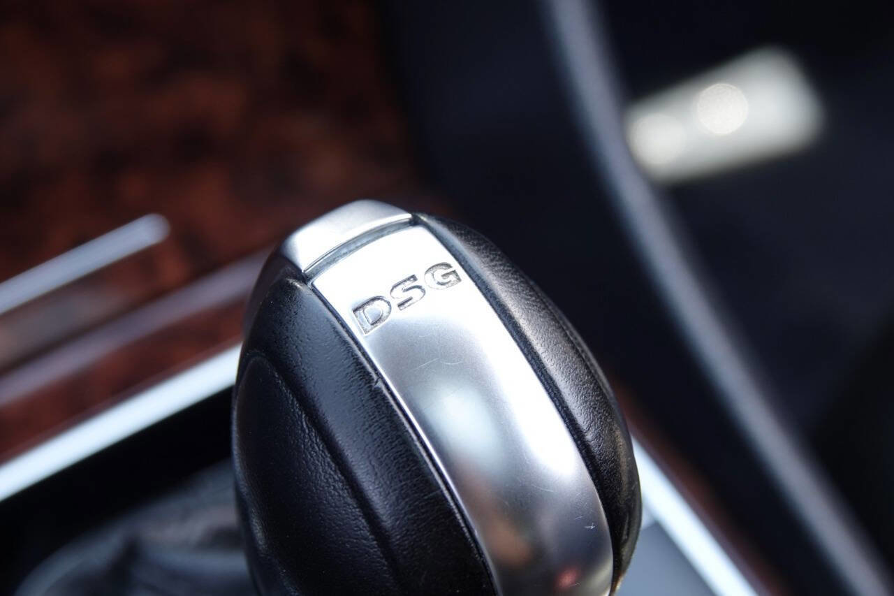 Used 2013 Volkswagen Passat TDI SEL Premium image 79