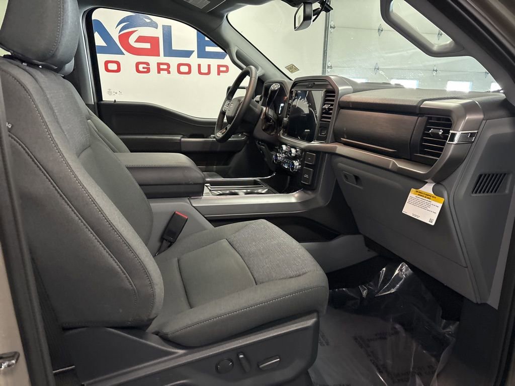 New 2026 Ford F150 XLT w/ Equipment Group 302A MID image 40