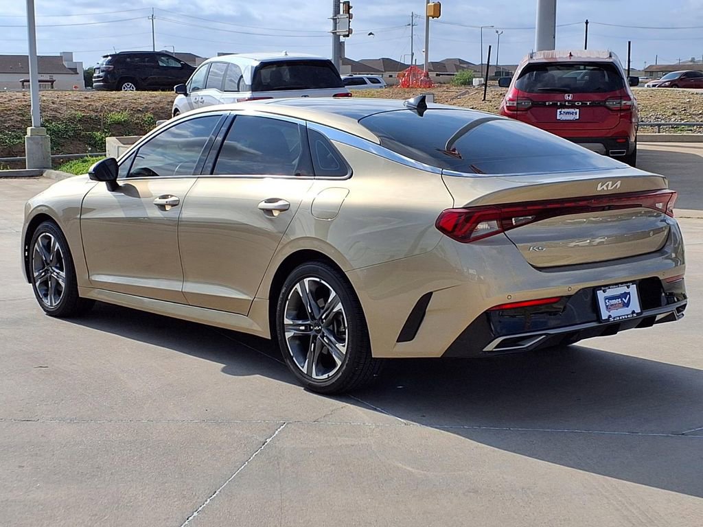 Used 2022 Kia K5 EX w/ EX Premium Package FWD image 5