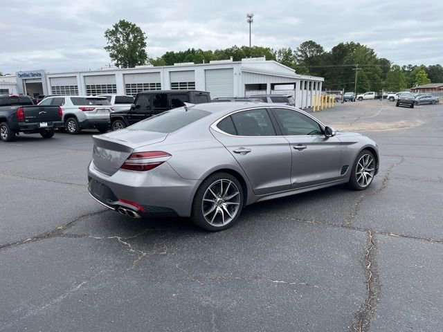 Used 2023 Genesis G70 2.0T AWD/4WD image 3