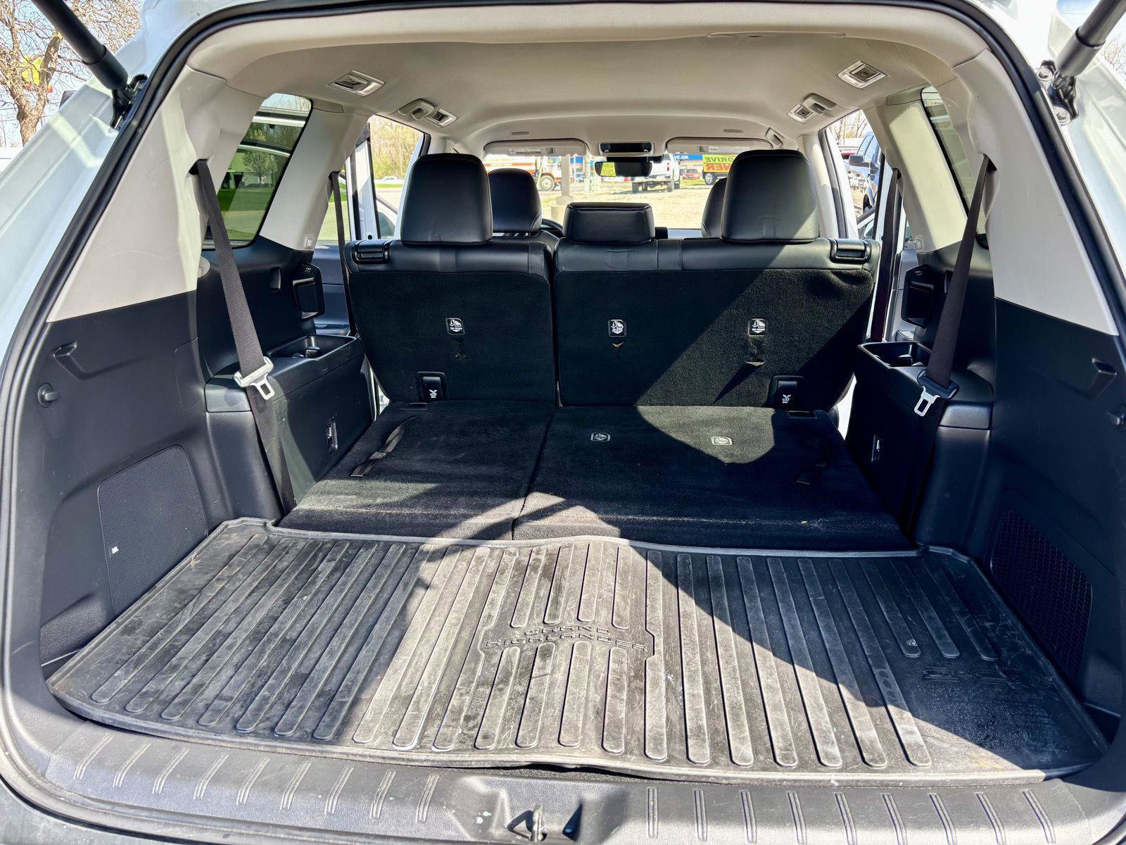 Used 2024 Toyota Grand Highlander Limited AWD/4WD image 18