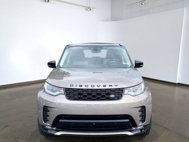 Used 2025 Land Rover Discovery Dynamic SE AWD/4WD image 7