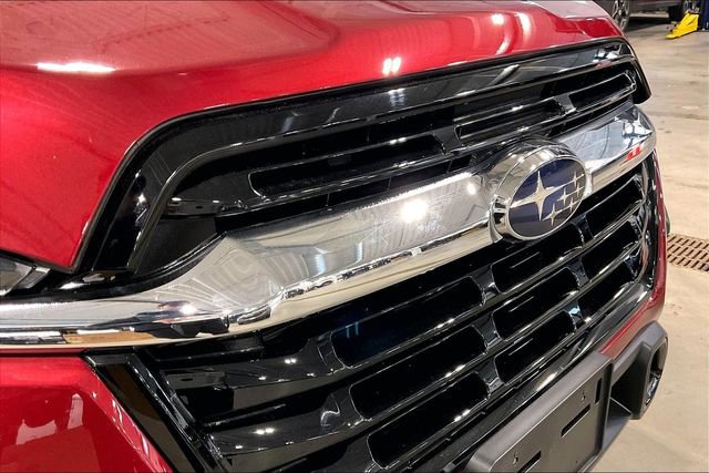 Used 2025 Subaru Ascent Premium image 31