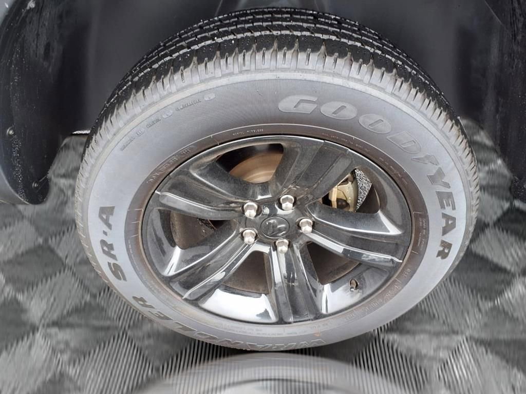 Used 2024 RAM 1500 Classic Warlock image 18