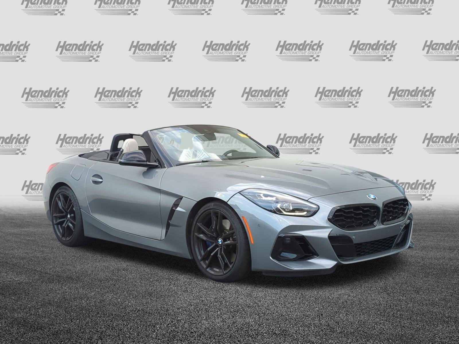 Used 2024 BMW Z4 M40i w/ Premium Package RWD image 27