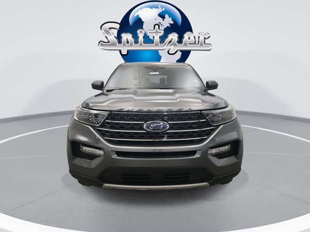 Used 2021 Ford Explorer XLT w/ Equipment Group 202A image 3