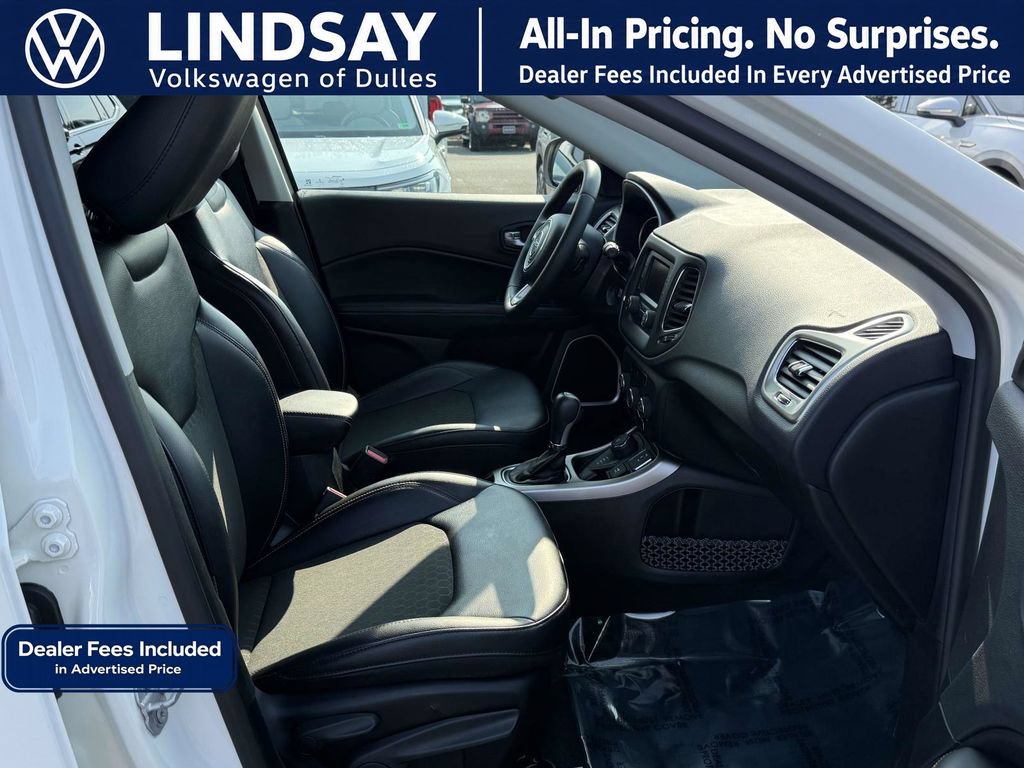 Used 2017 Jeep Compass Latitude AWD/4WD image 12