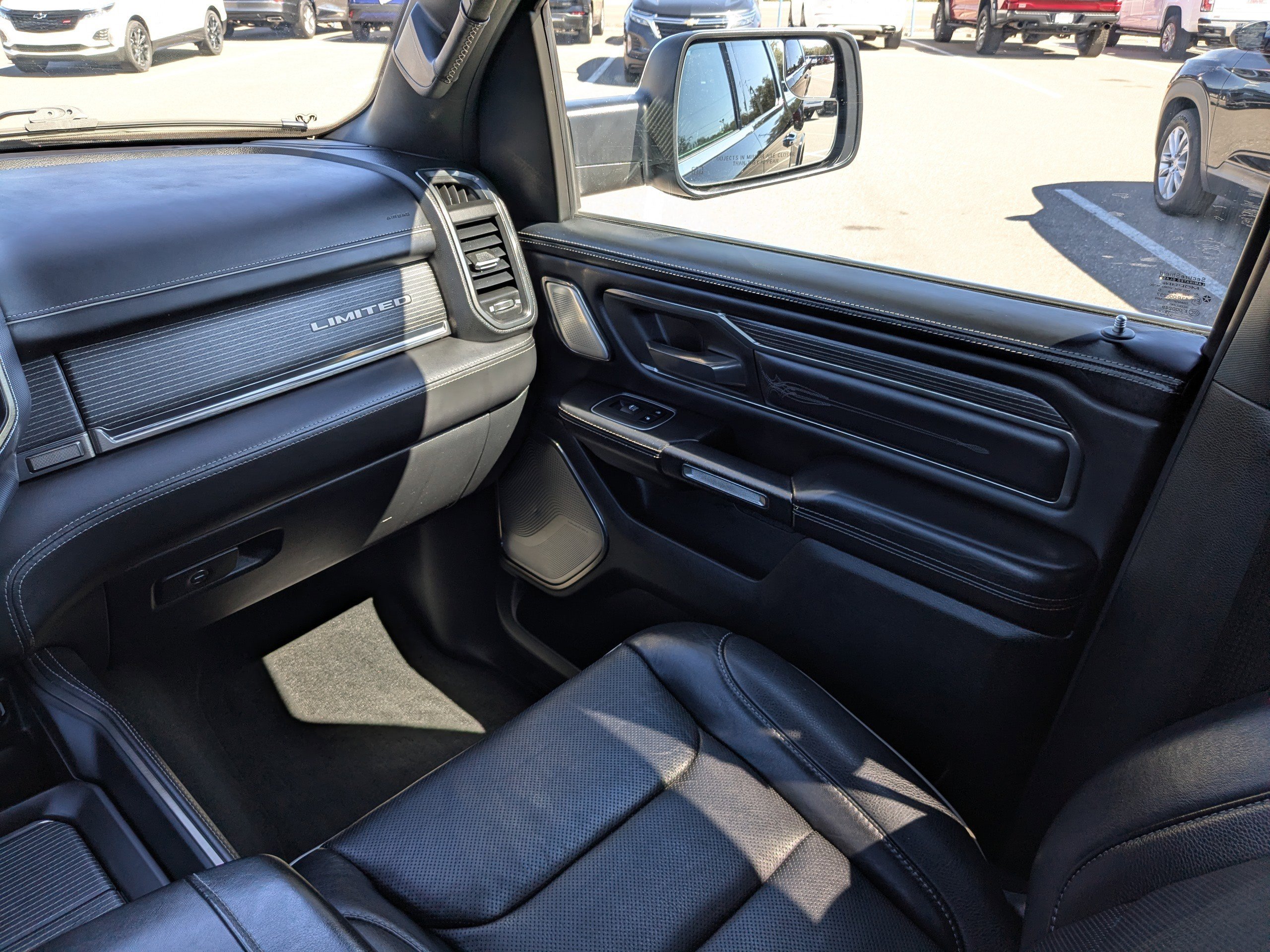 Used 2020 RAM 1500 Limited image 17