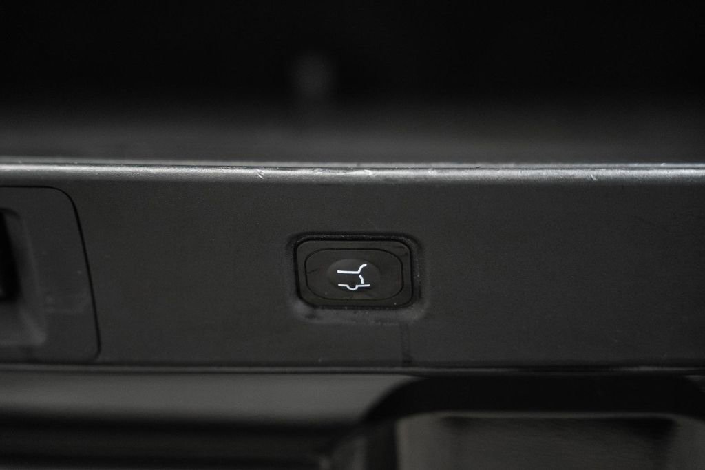 Used 2025 Ford Expedition Max Platinum image 18