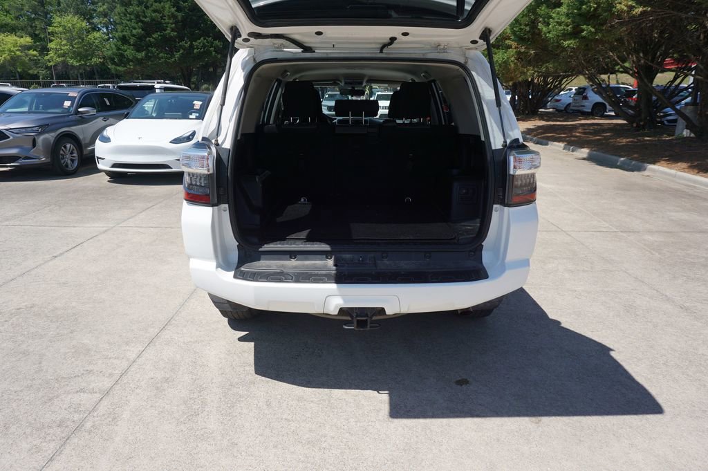 Used 2017 Toyota 4Runner SR5 image 13