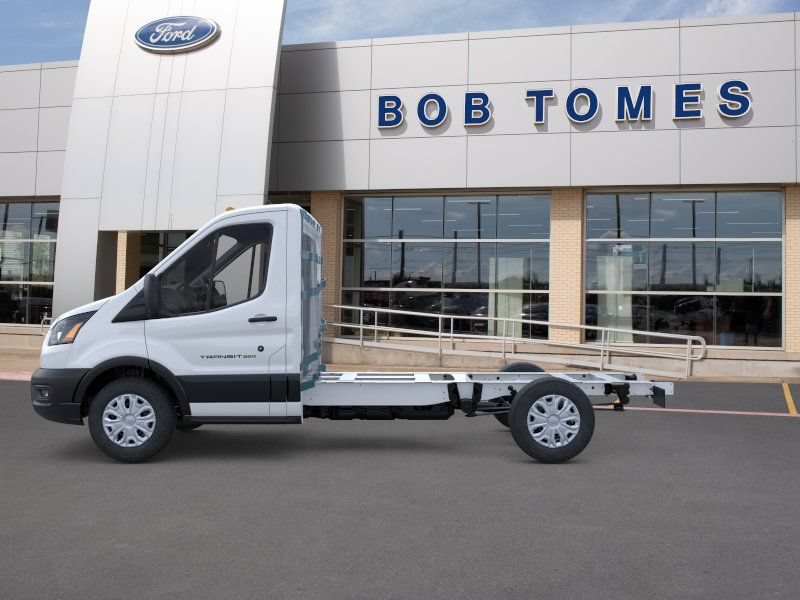 New 2026 Ford Transit 350 w/ Interior Upgrade Package RWD image 13