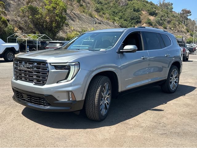 New 2026 GMC Acadia Denali Ultimate w/ LPO, Floor Liner Package AWD/4WD image 10