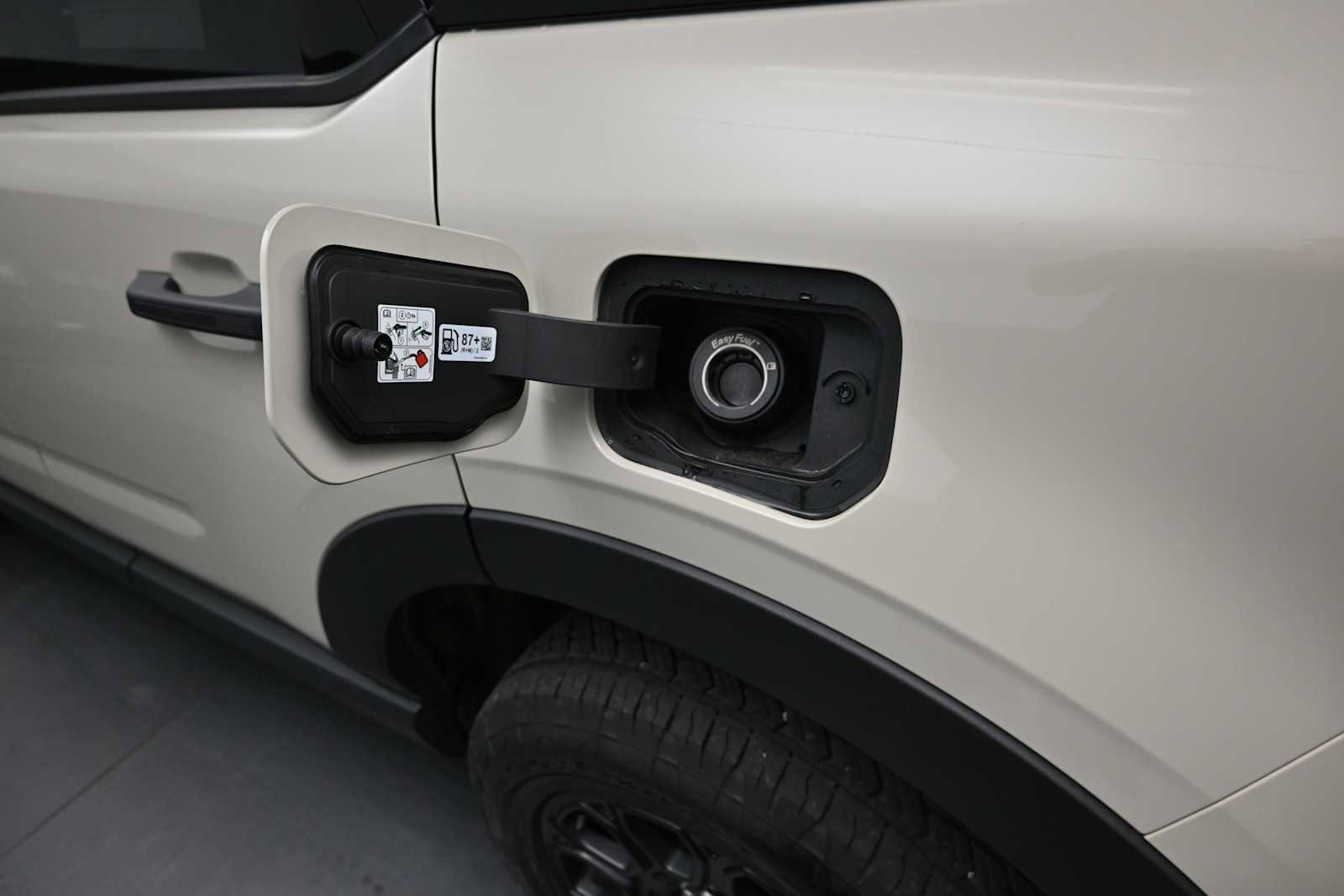 Used 2025 Ford Bronco Sport Badlands w/ Badlands Tech Package AWD/4WD image 29