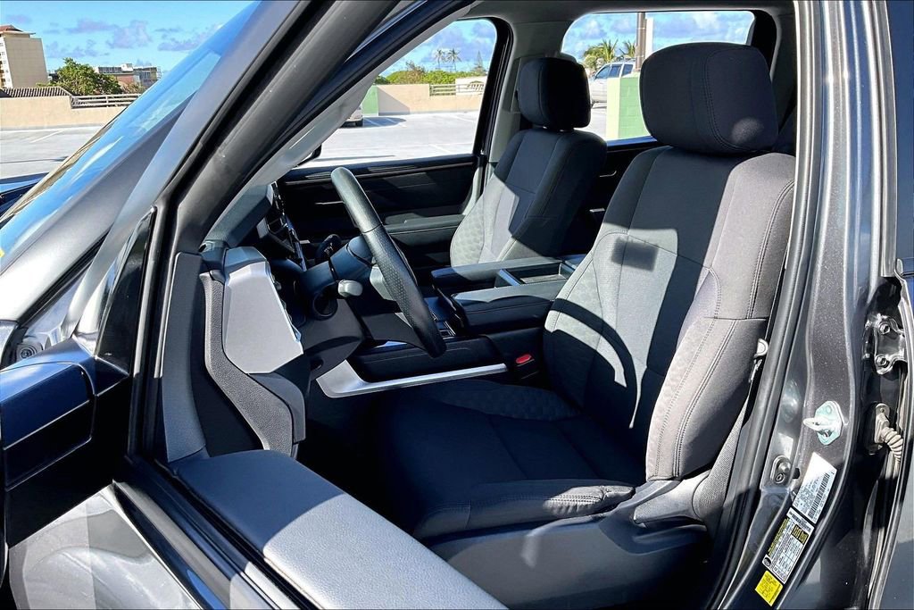 Used 2024 Toyota Tundra SR5 AWD/4WD image 27