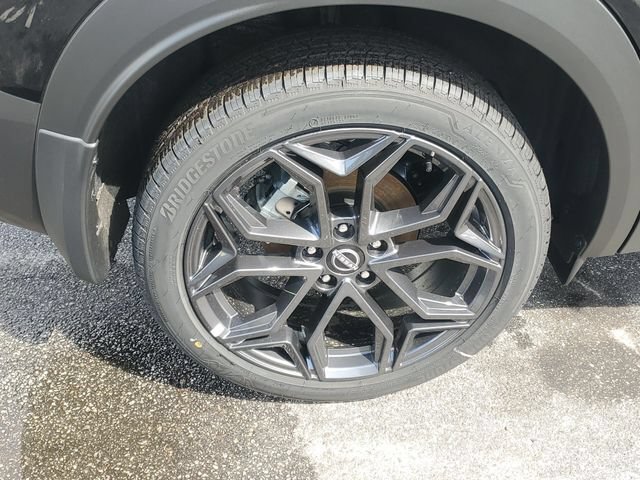 New 2026 Nissan Kicks SR FWD image 5