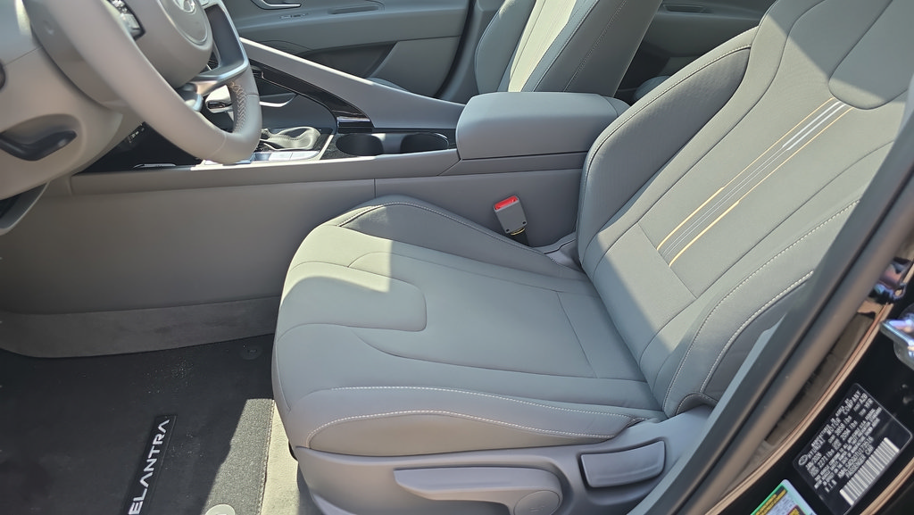 New 2026 Hyundai Elantra SEL Sport Premium w/ Cargo Package FWD image 14