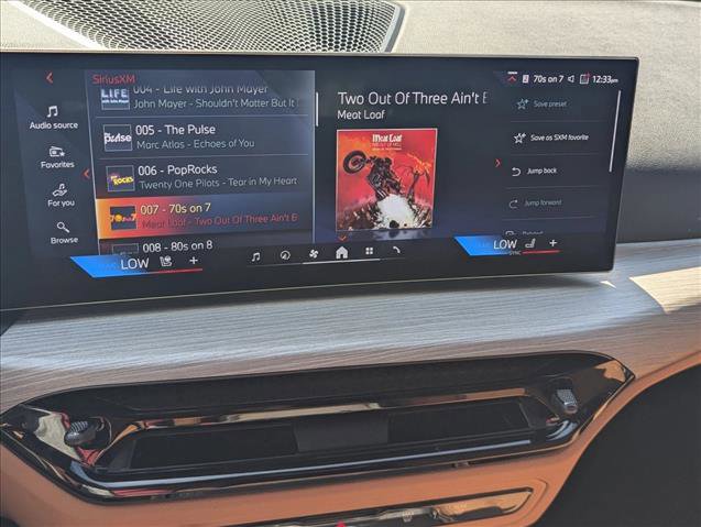 Certified 2025 BMW 330i Sedan w/ Premium Package image 15