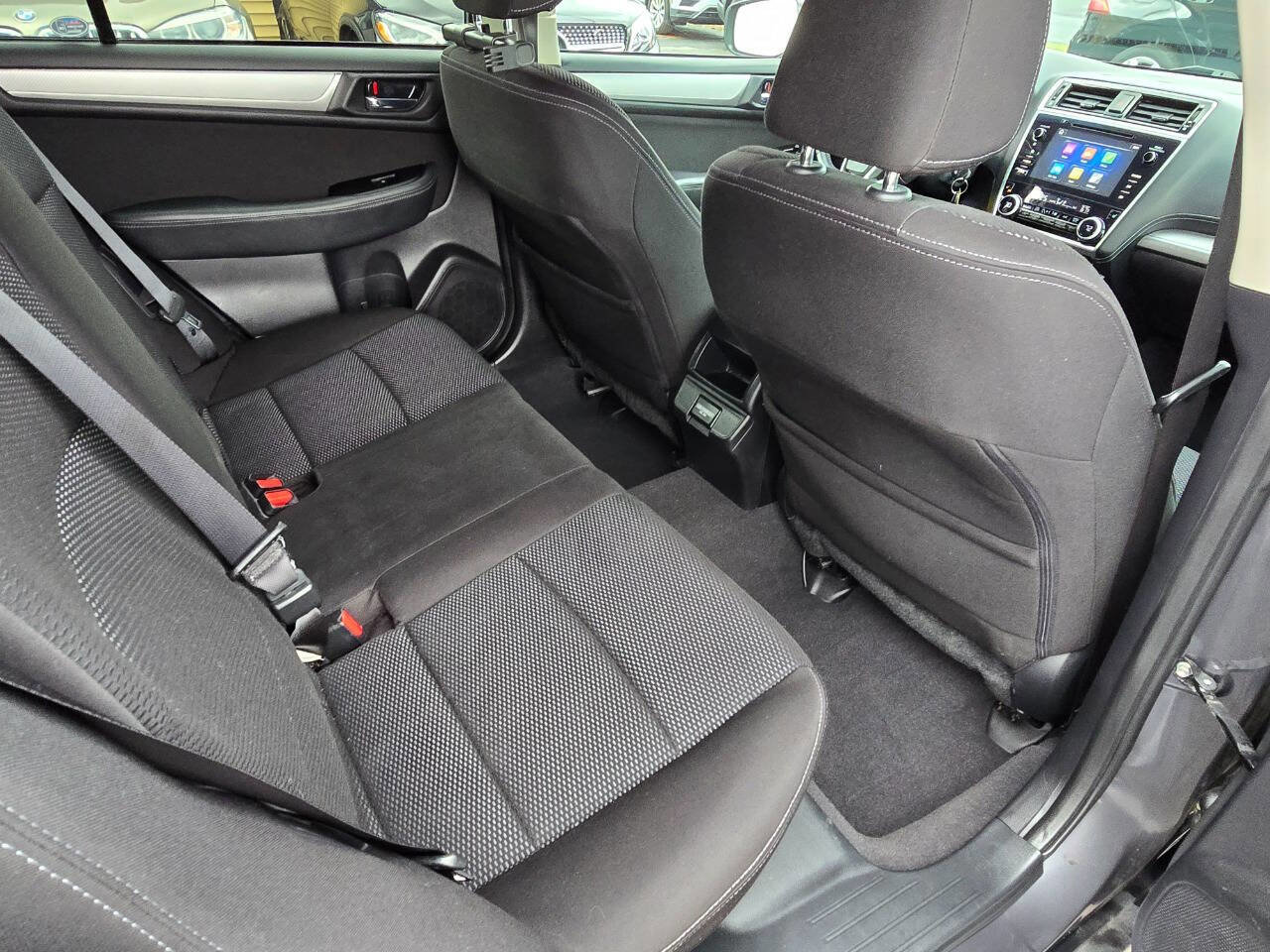 Used 2018 Subaru Outback 2.5i Premium image 25