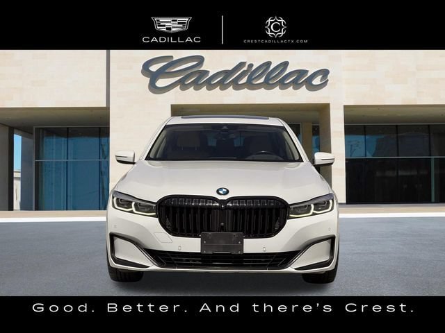Used 2022 BMW 740i RWD image 10