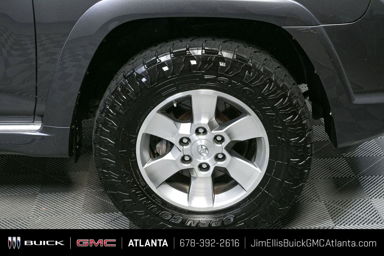 Used 2012 Toyota 4Runner SR5 w/ Premium Pkg AWD/4WD image 36