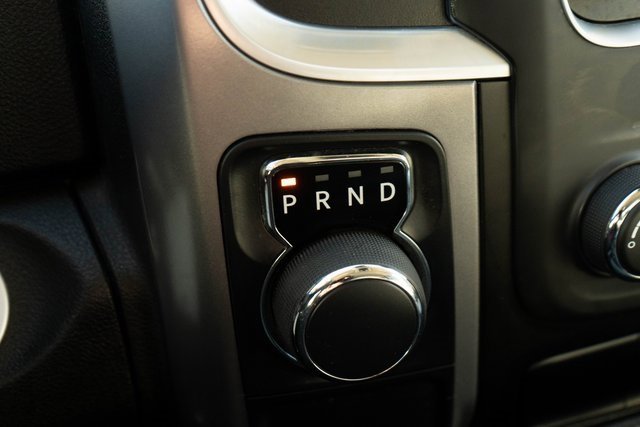 Used 2024 RAM 1500 Classic SLT image 27