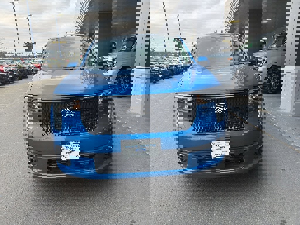 New 2025 Ford Maverick Lobo image 2