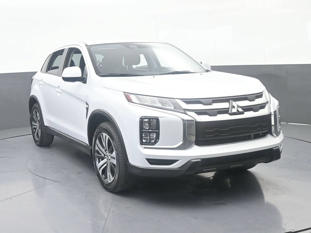 New 2027 Mitsubishi Outlander Sport ES FWD image 9