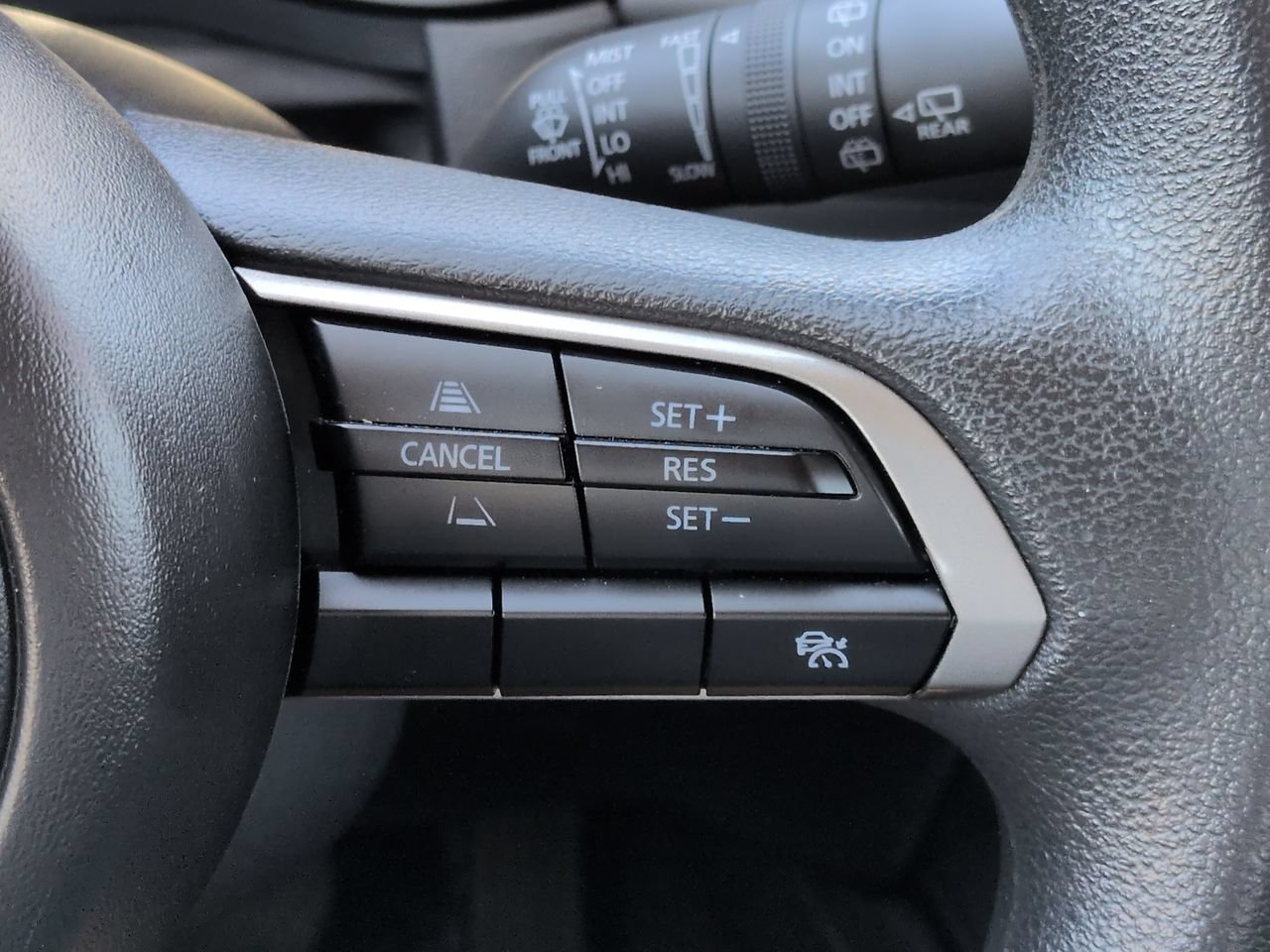 Used 2025 MAZDA CX-30 AWD 2.5 S image 23