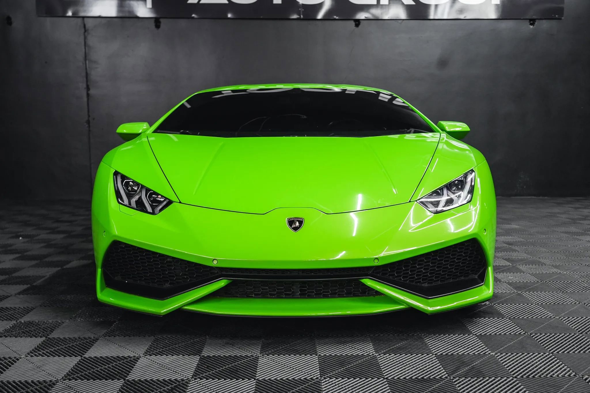 Used 2015 Lamborghini Huracan LP 610-4 image 9