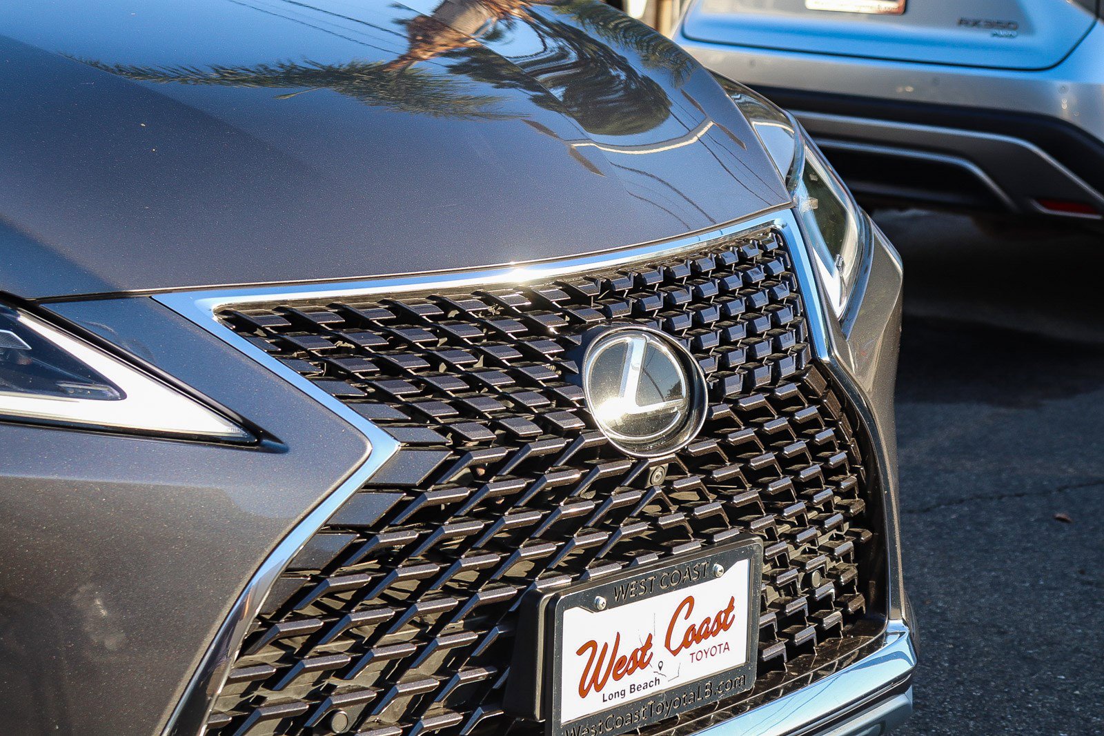 Used 2020 Lexus RX 350L FWD w/ Premium Package image 6