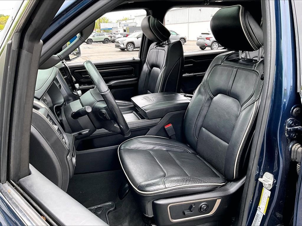 Used 2019 RAM 1500 Limited AWD/4WD image 10