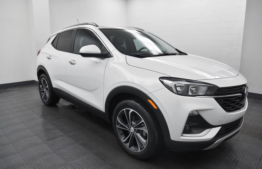 Used 2022 Buick Encore GX Select image 1