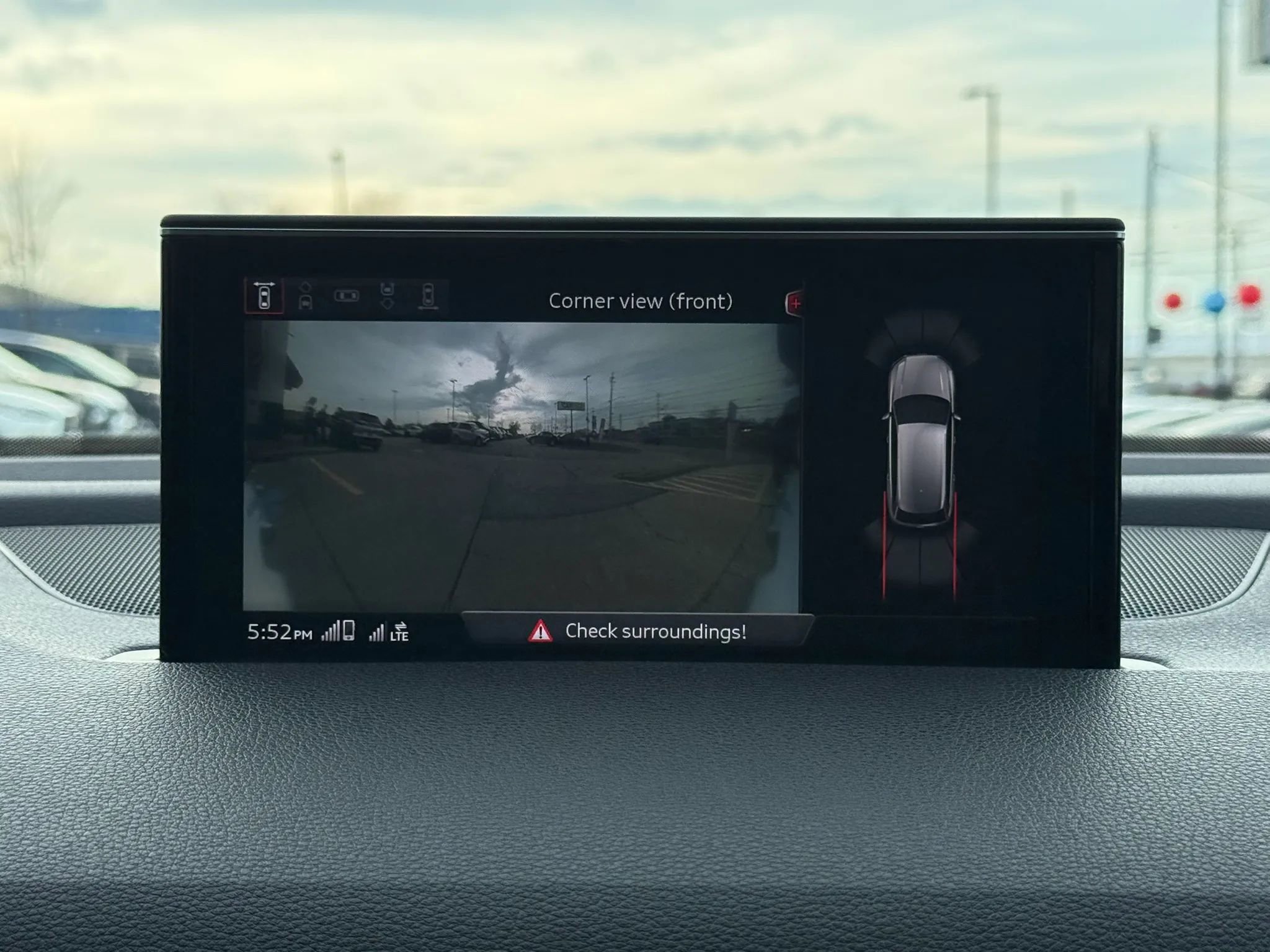 Used 2018 Audi Q7 3.0T Premium Plus image 38