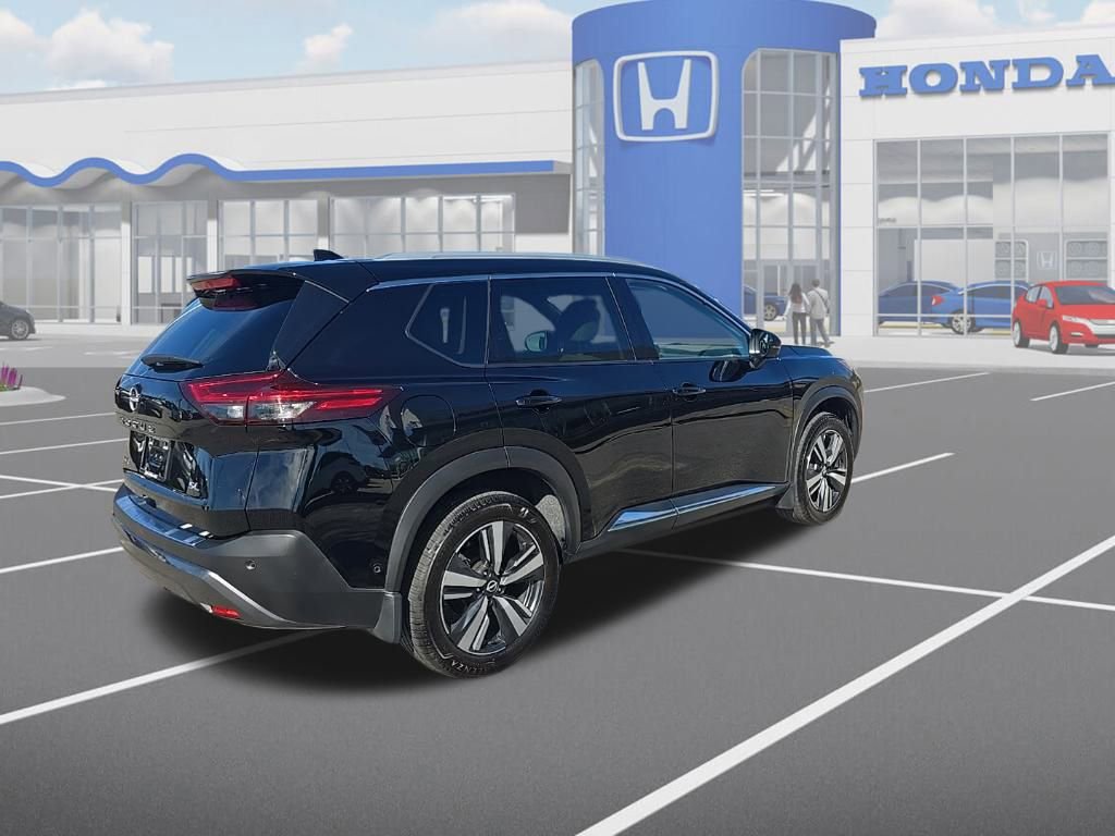 Used 2023 Nissan Rogue SL w/ SL Premium Package image 7