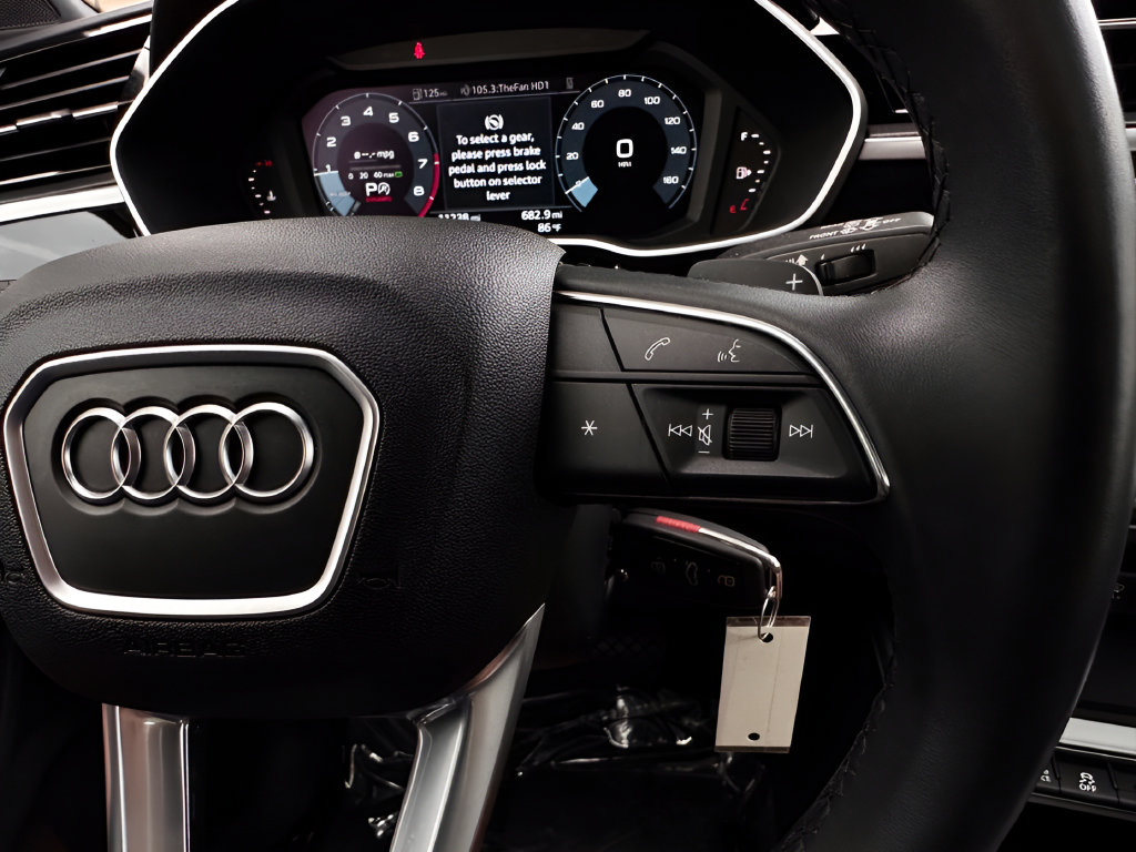 Used 2025 Audi Q3 2.0T Premium AWD/4WD image 12