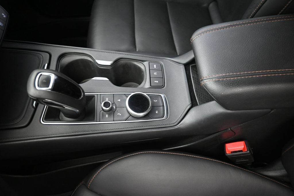 Used 2019 Cadillac XT4 Sport FWD image 21