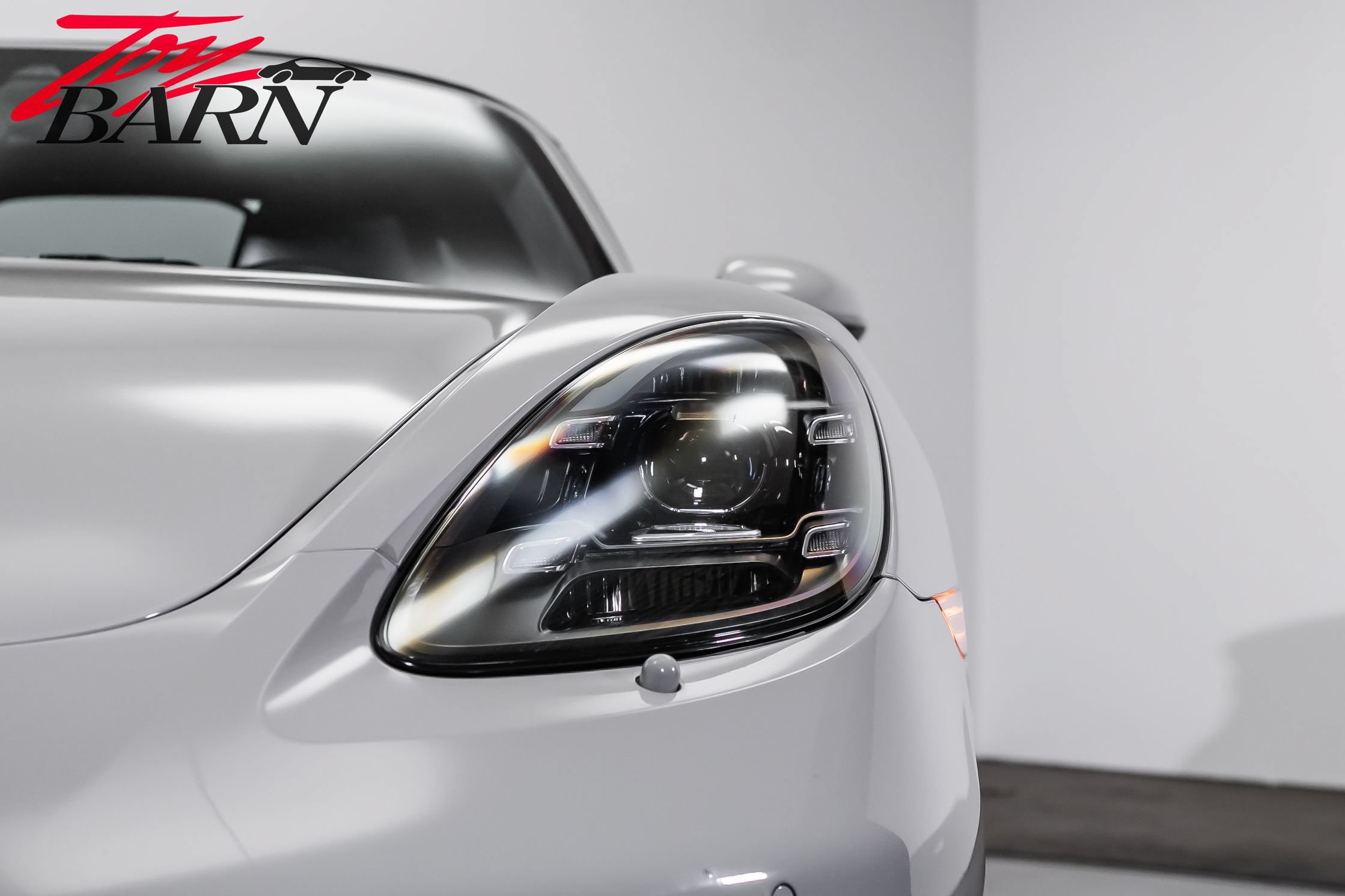 Used 2019 Porsche 718 Boxster S RWD image 18