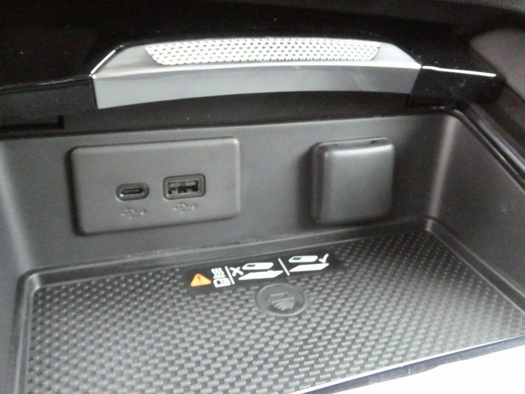 New 2026 Buick Envision Sport Touring image 19