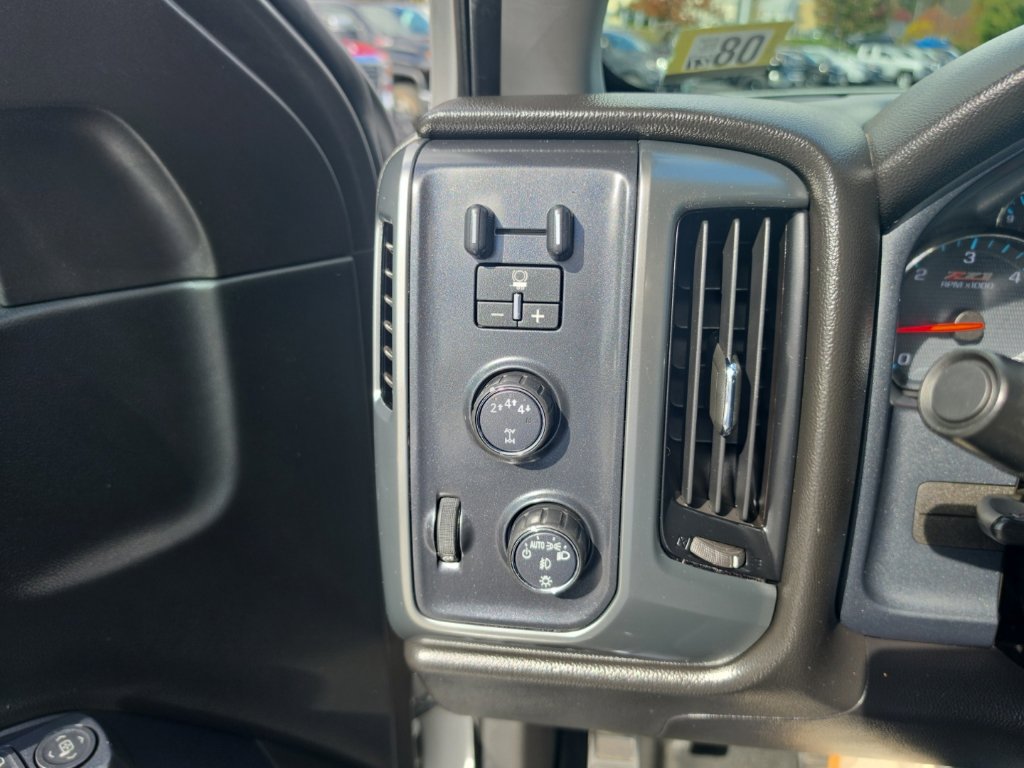Used 2018 Chevrolet Silverado 2500 LT w/ All Star Edition AWD/4WD image 26