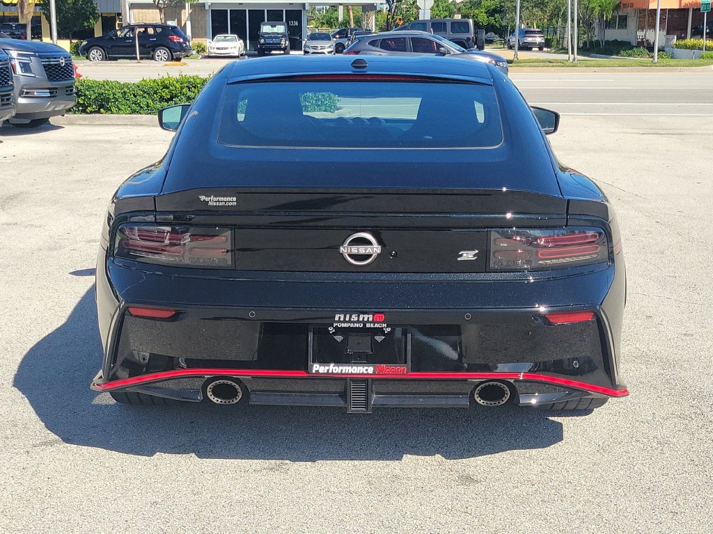 Certified 2024 Nissan Z Performance w/ Floor Mat Package RWD image 10