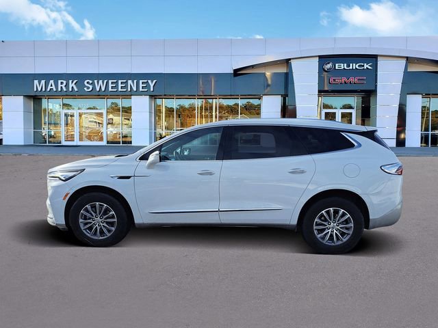 Used 2023 Buick Enclave Essence image 28
