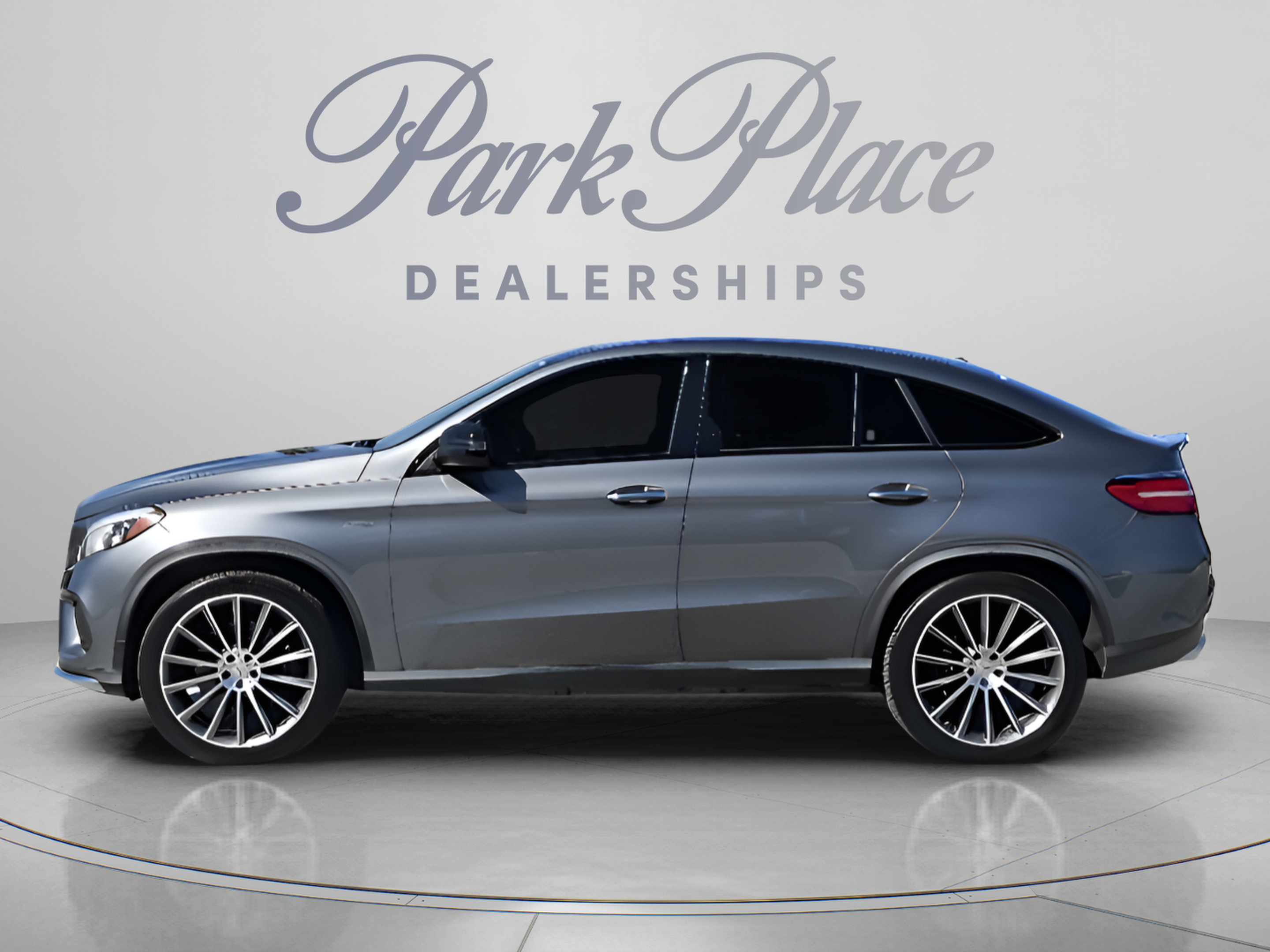 Used 2017 Mercedes-Benz GLE 43 AMG 4MATIC Coupe video 2