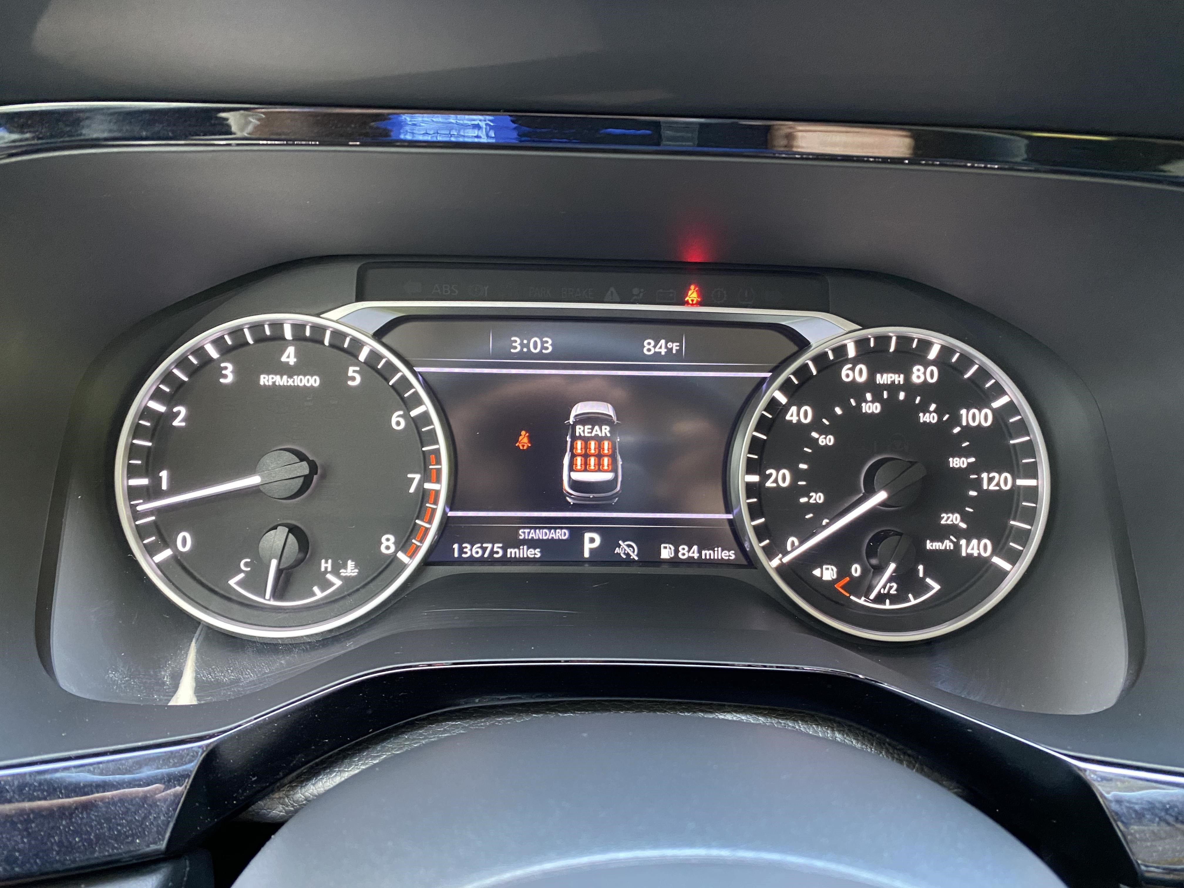 Used 2024 Nissan Pathfinder SL FWD image 21