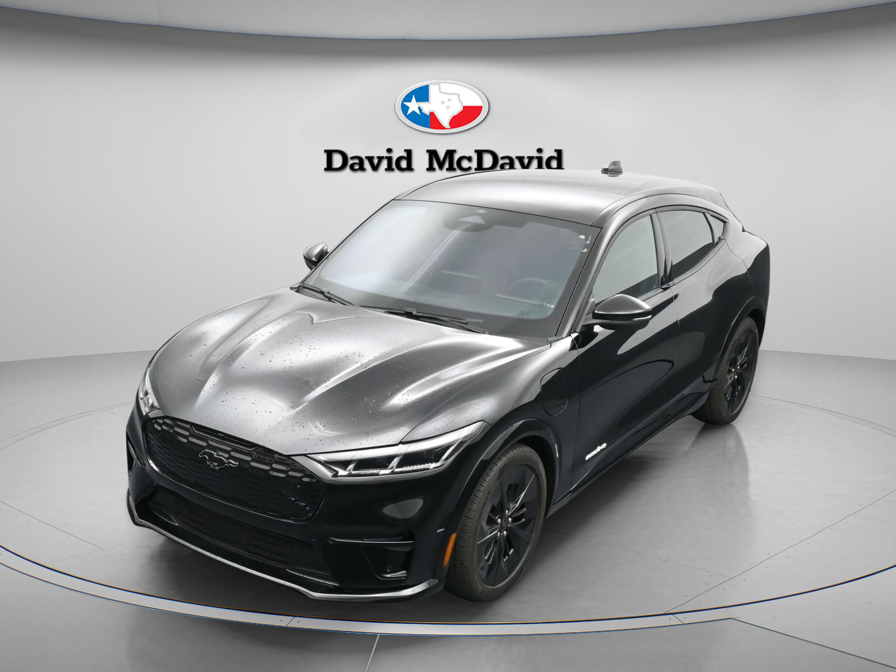 Used 2025 Ford Mustang Mach-E GT image 28