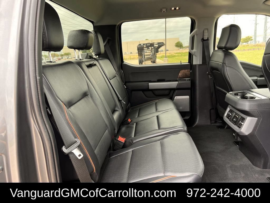 Used 2025 Ford F250 Lariat w/ Chrome Package AWD/4WD image 40