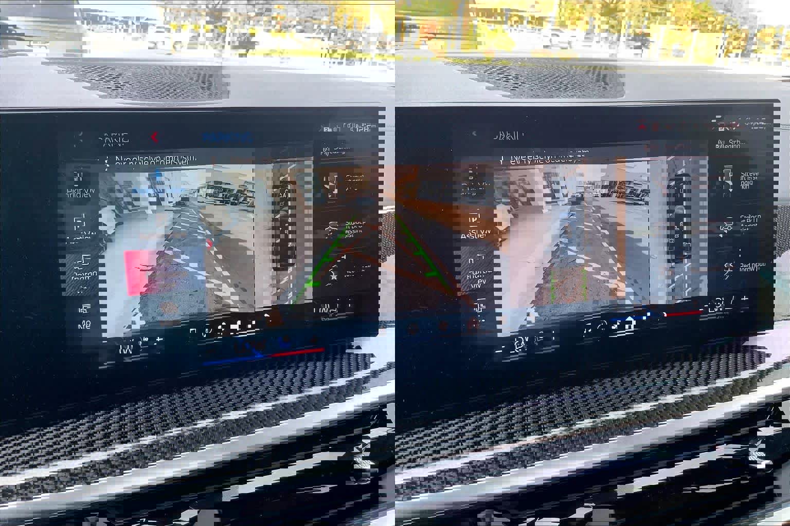 Certified 2024 BMW X7 M60i w/ Executive Package image 28